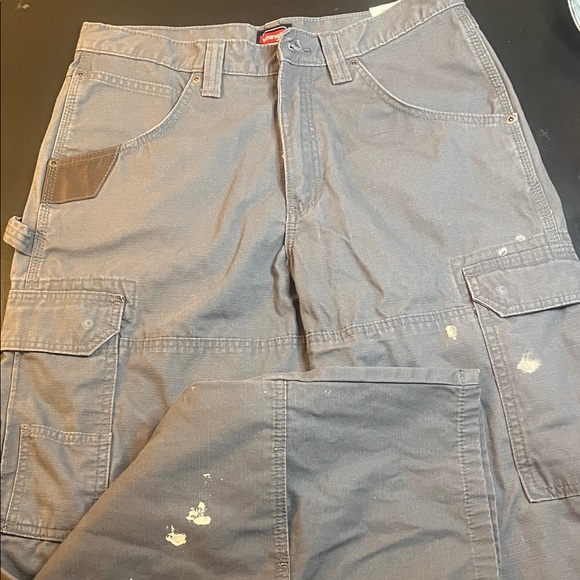 Wrangler Workwear Cargo Pants Men's Gray Utility Work Pants Size 32x30 - Picture 3 of 3